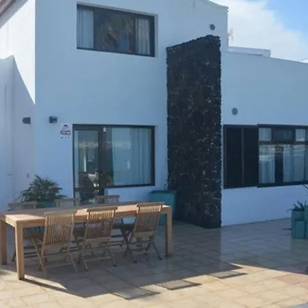 Florita Villa